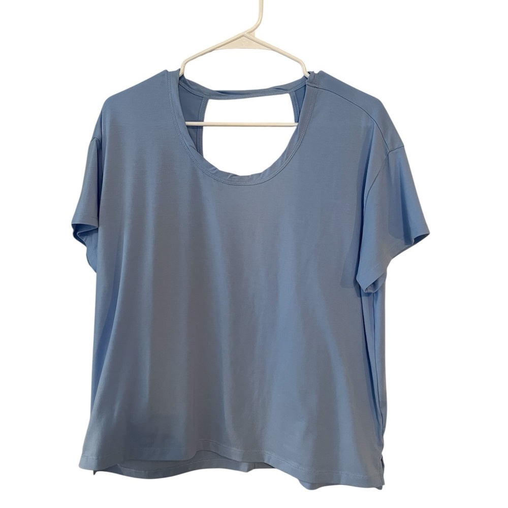 Title Nine women’s Light Blue tee Shirt - large with keyhole back